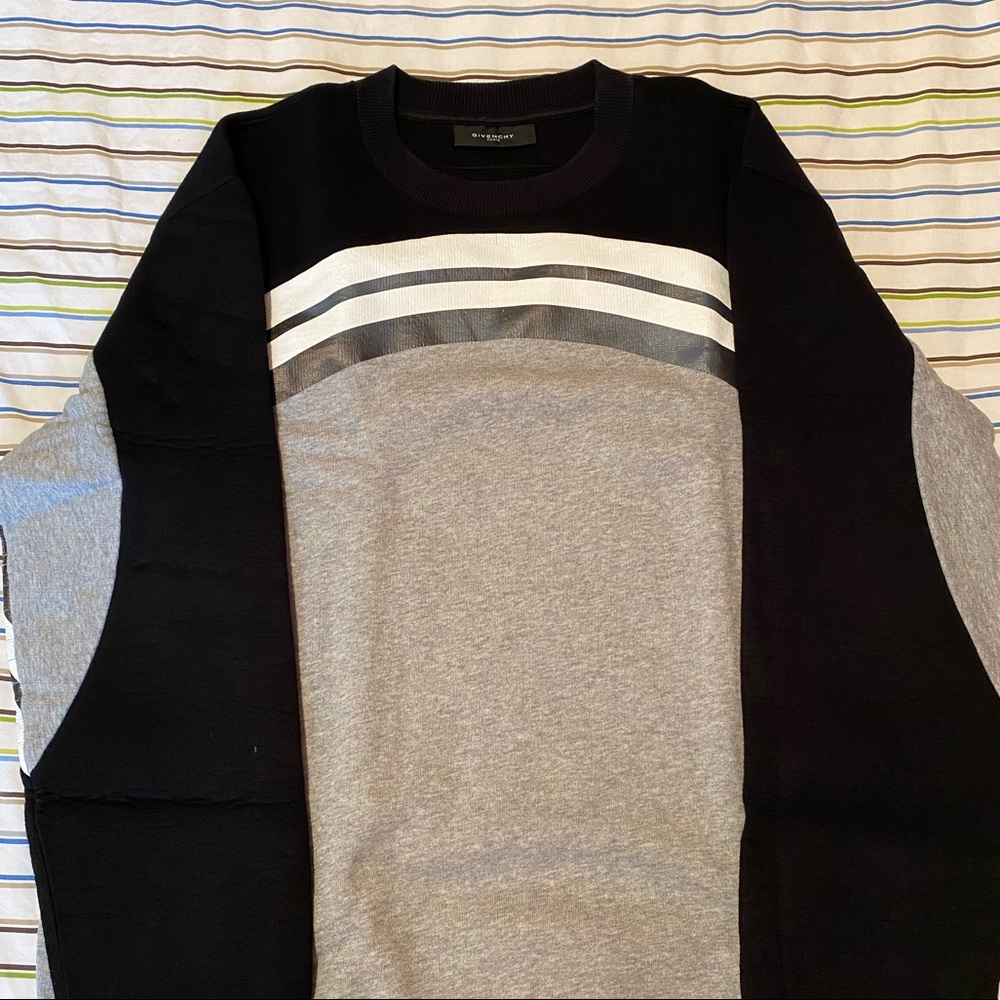 Givenchy sweater